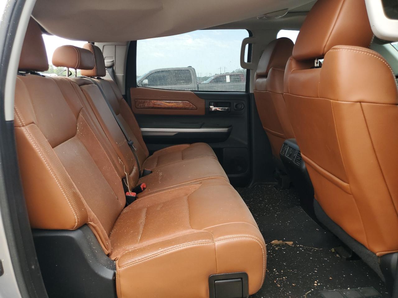 5TFAW5F15EX339254 2014 Toyota Tundra Crewmax Platinum