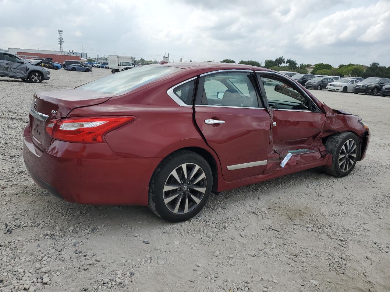 1N4AL3AP4HC225546 2017 Nissan Altima 2.5