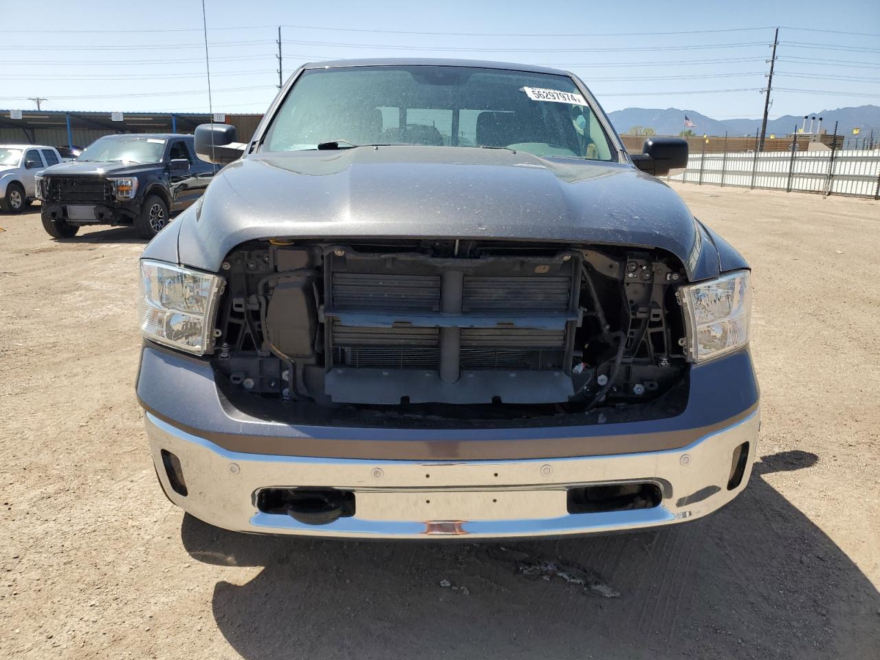 1C6RR7LT9JS112109 2018 Ram 1500 Slt