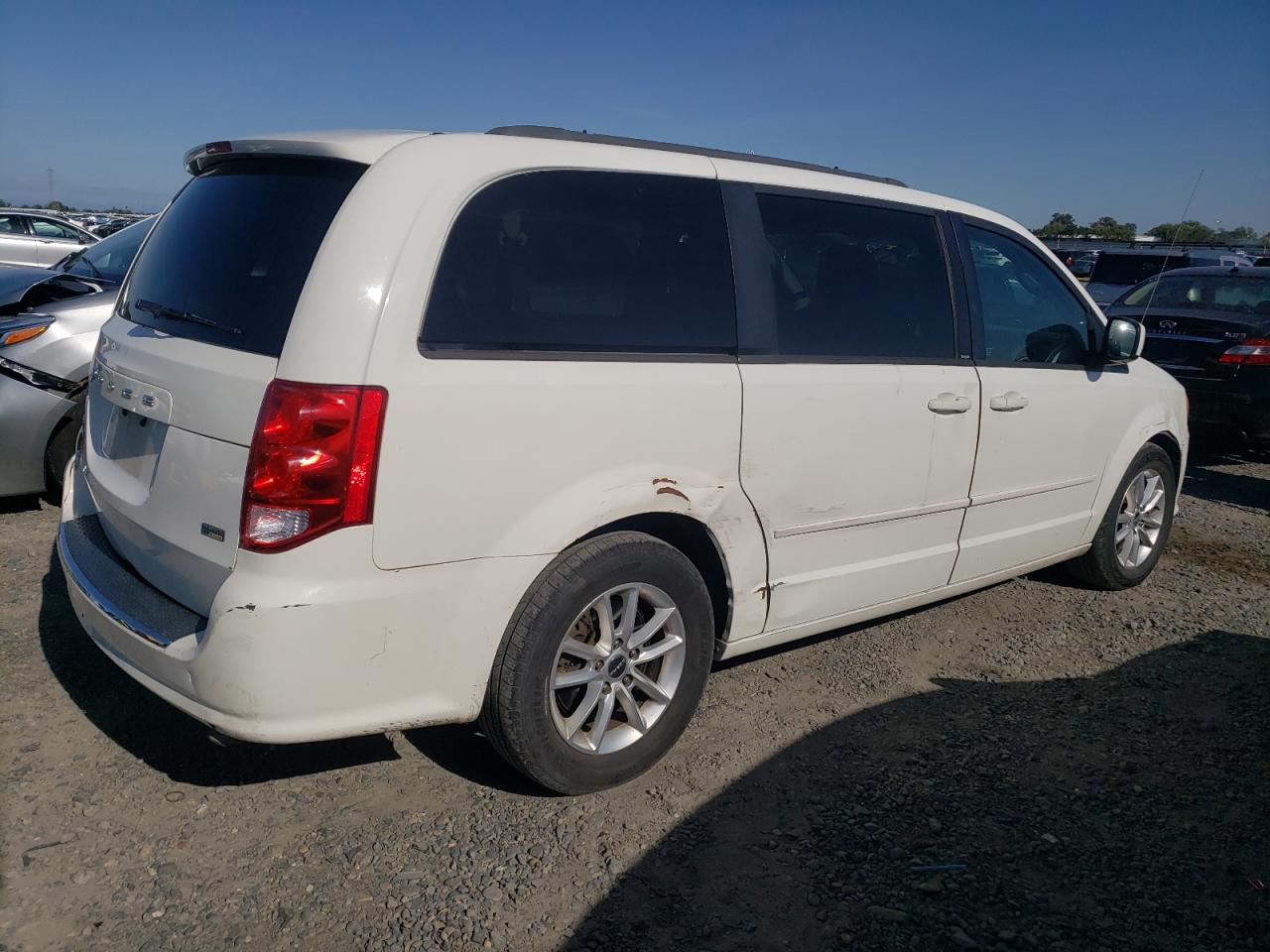 2C4RDGCG0DR755576 2013 Dodge Grand Caravan Sxt