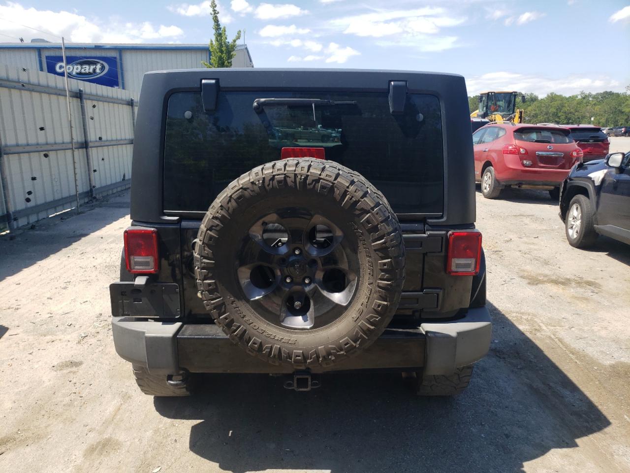 1C4BJWEG4GL165475 2016 Jeep Wrangler Unlimited Sahara