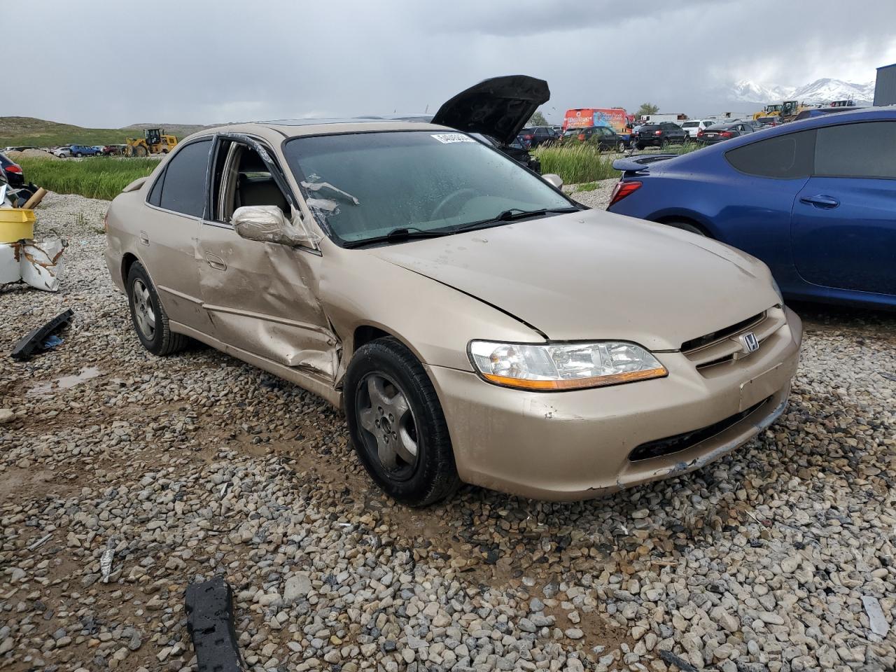 1HGCG1653YA041893 2000 Honda Accord Ex