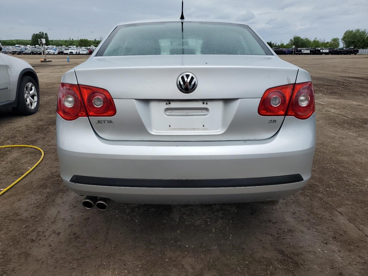 3VWRF71K27M106923 2007 Volkswagen Jetta 2.5 Option Package 1