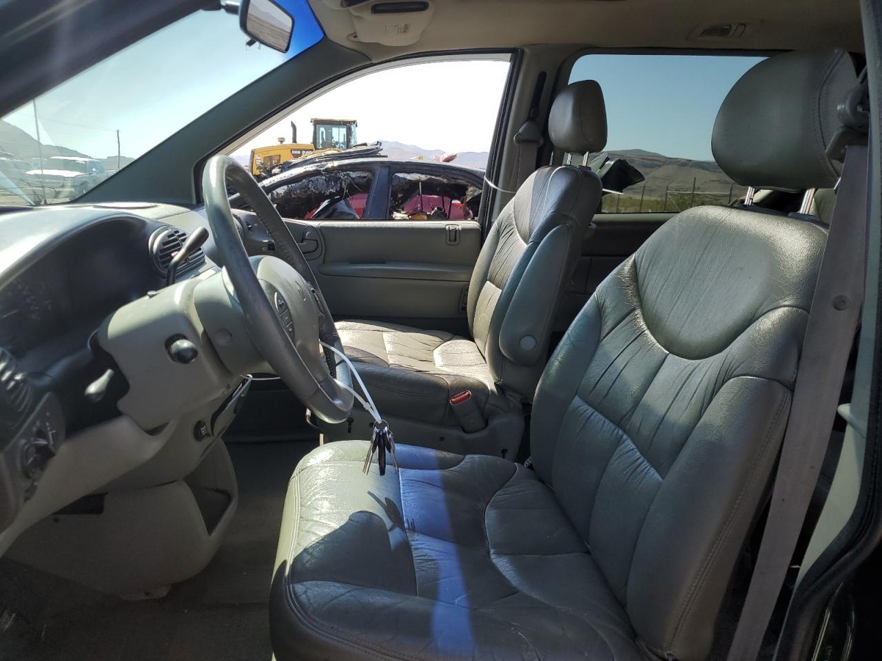 1B4GP45G7XB582469 1999 Dodge Caravan Se