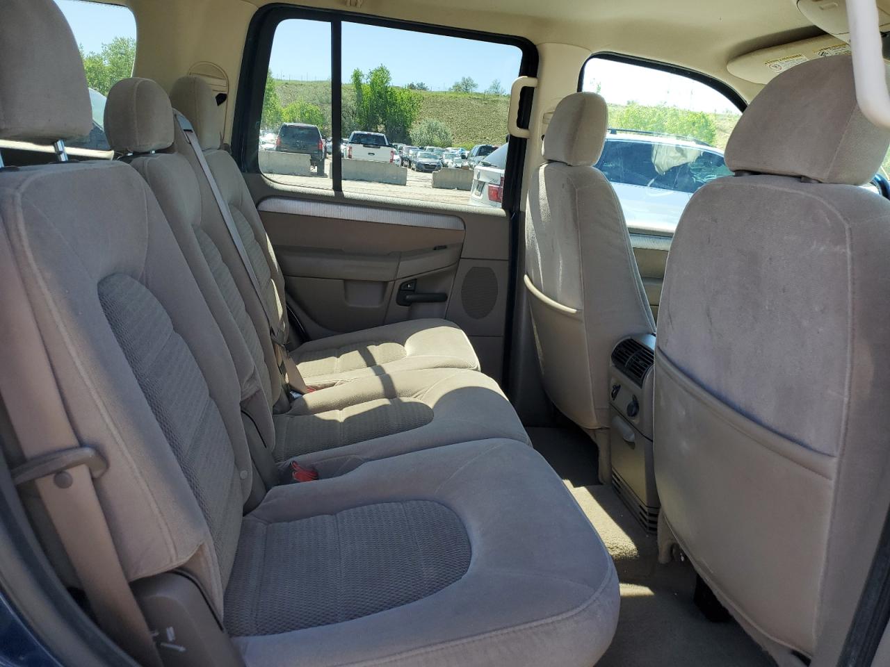 1FMZU73W34ZA67256 2004 Ford Explorer Xlt