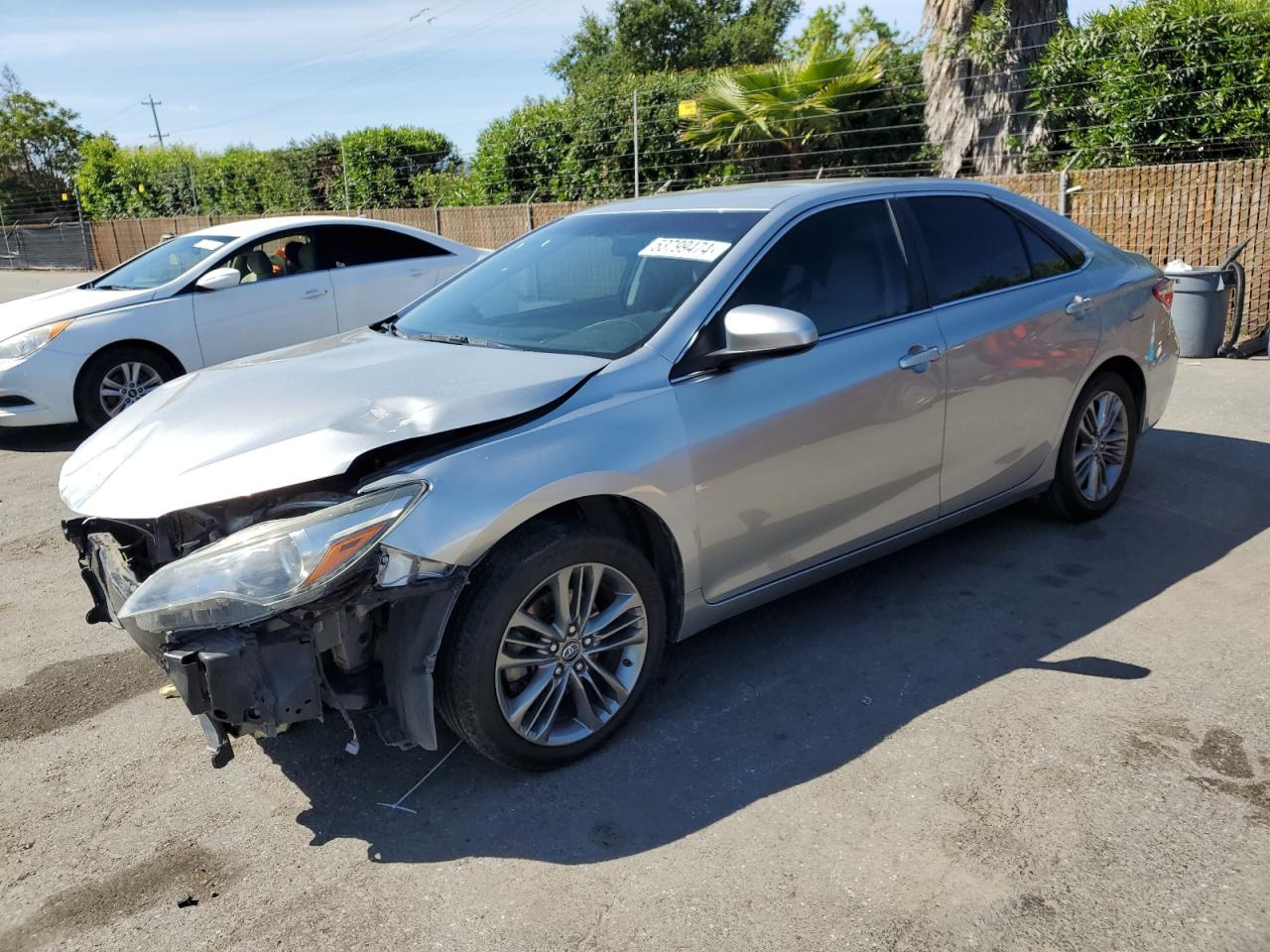 2016 Toyota Camry Le vin: 4T1BF1FK6GU256096