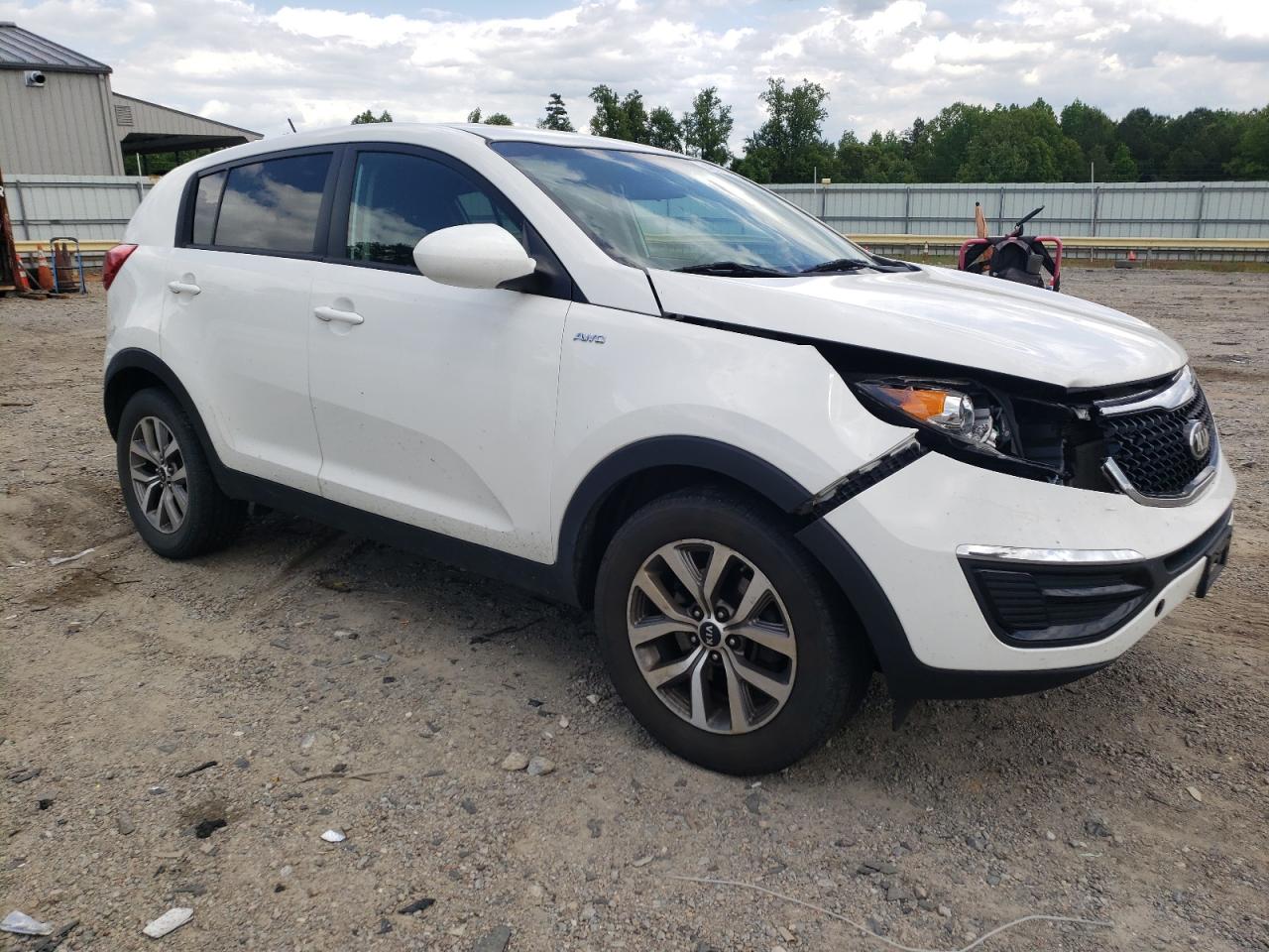 KNDPBCAC6E7628565 2014 Kia Sportage Lx