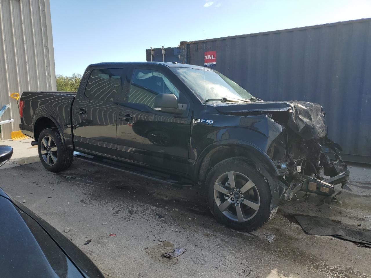 1FTEW1EF9GKF92682 2016 Ford F150 Supercrew