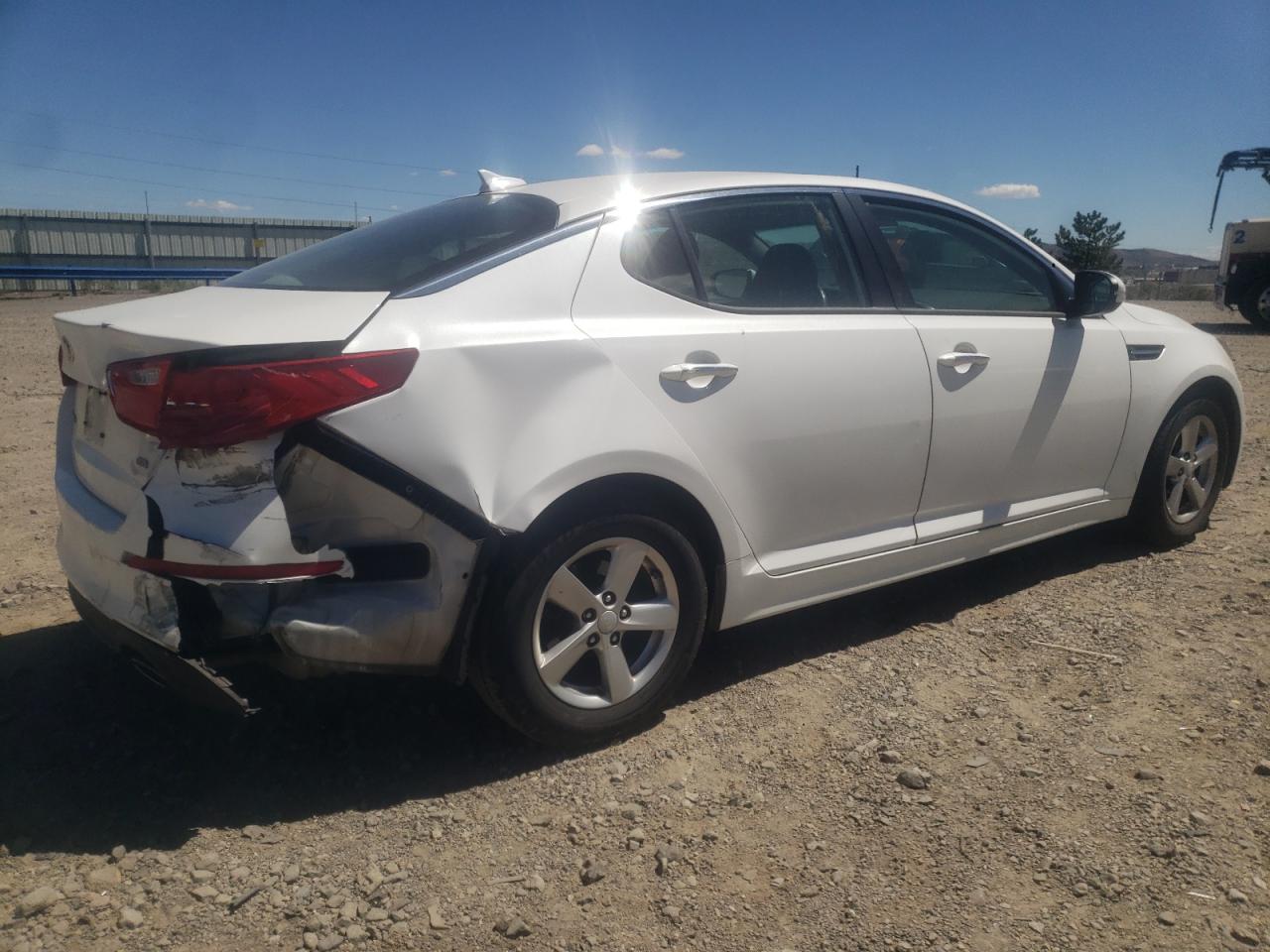 KNAGM4A78F5633554 2015 Kia Optima Lx