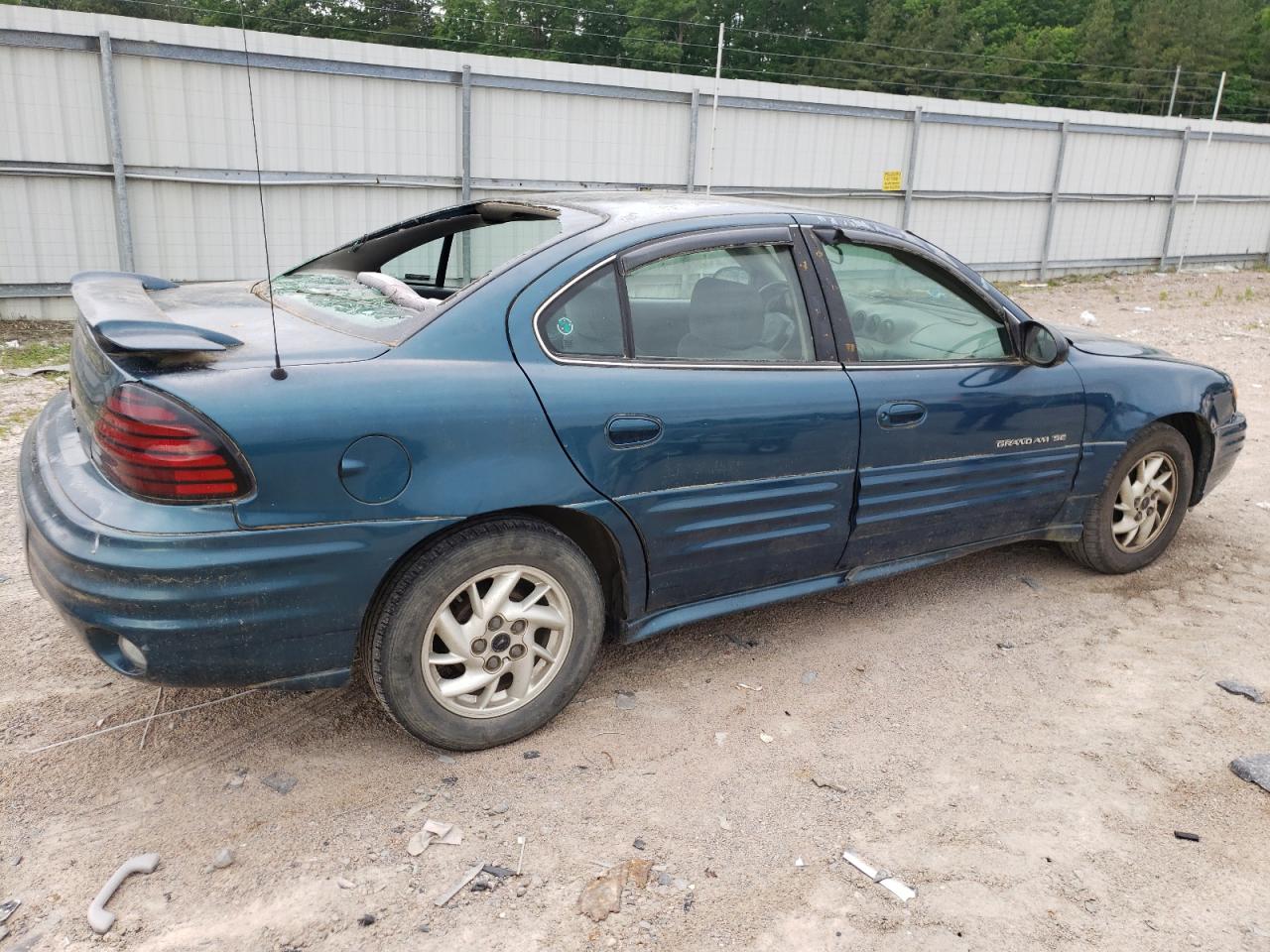 1G2NF52F42C143610 2002 Pontiac Grand Am Se1