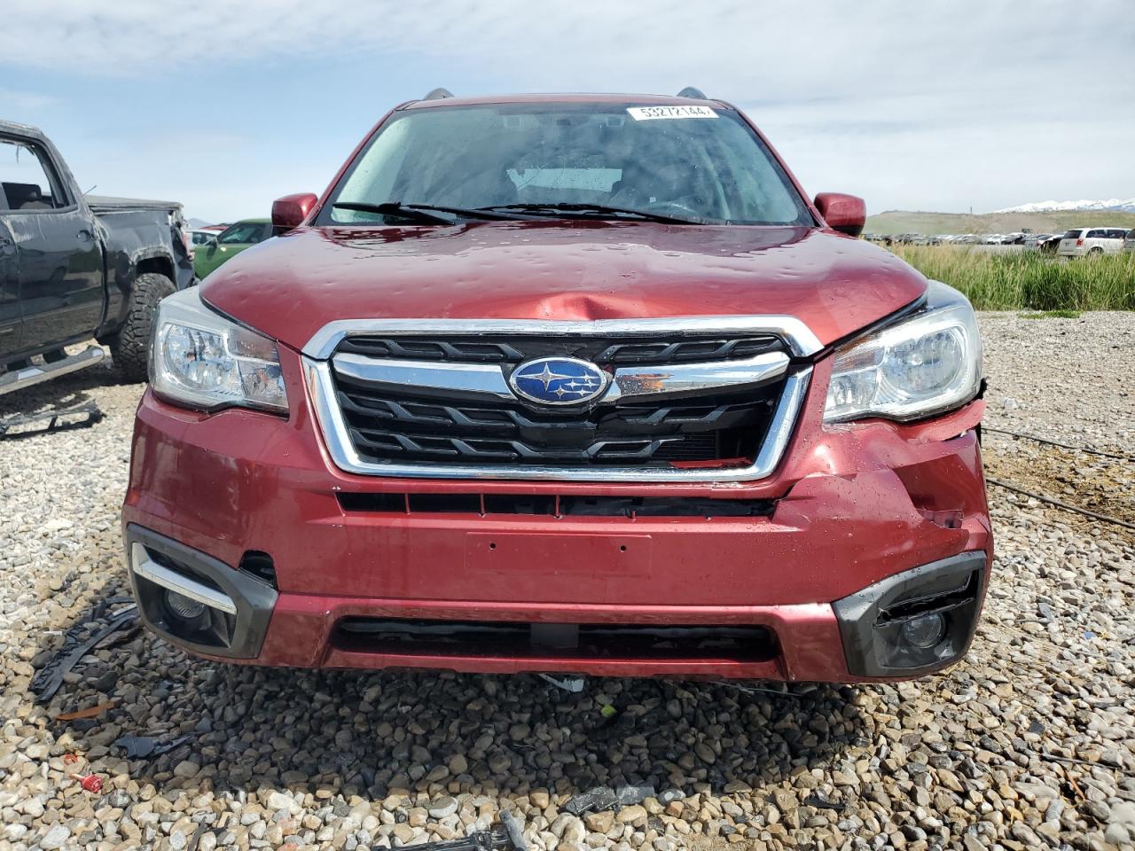 2018 Subaru Forester 2.5I Premium vin: JF2SJAGC7JH599494