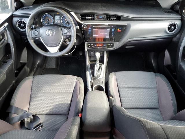 2018 Toyota Corolla L VIN: 5YFBURHE7JP820990 Lot: 53797284