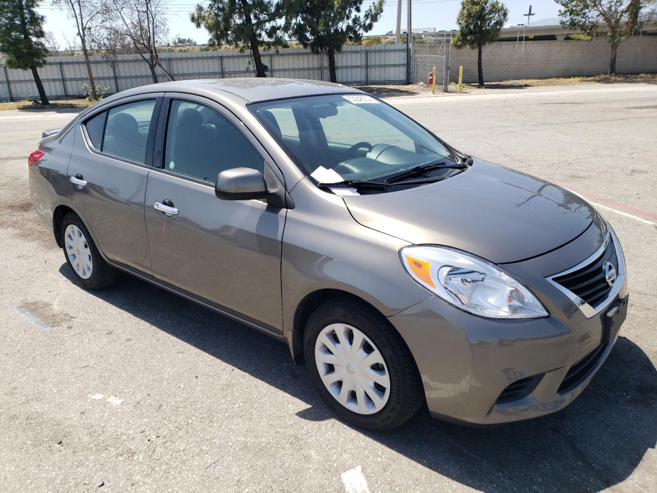 3N1CN7AP8EL820035 2014 Nissan Versa S