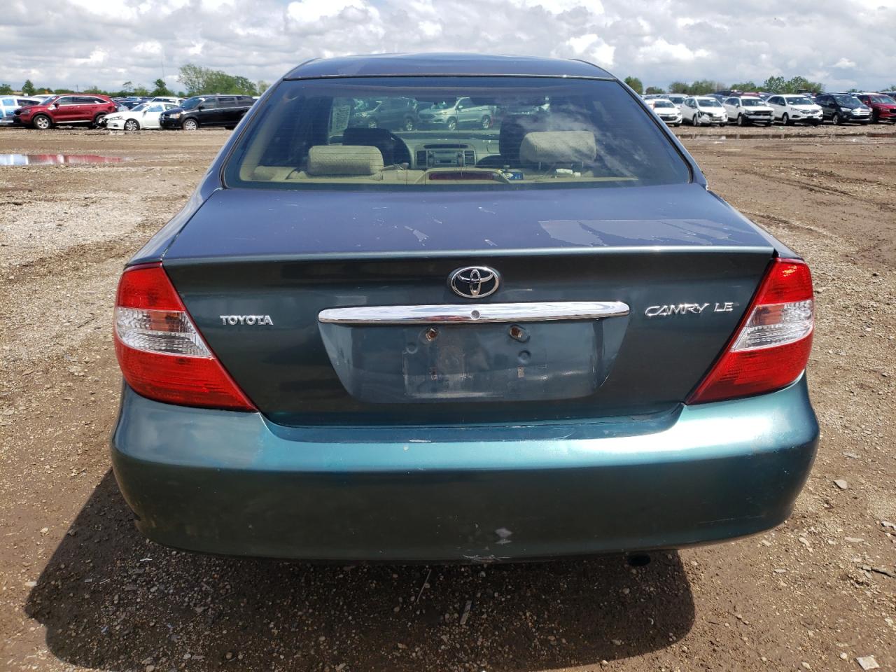 4T1BE32K42U569788 2002 Toyota Camry Le