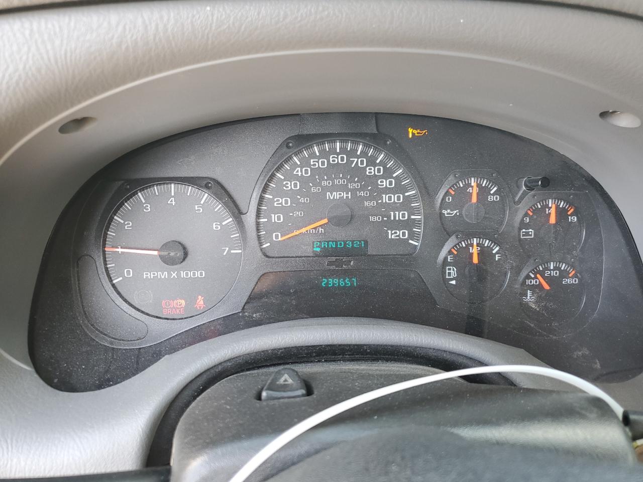 1GNDT13S352205472 2005 Chevrolet Trailblazer Ls