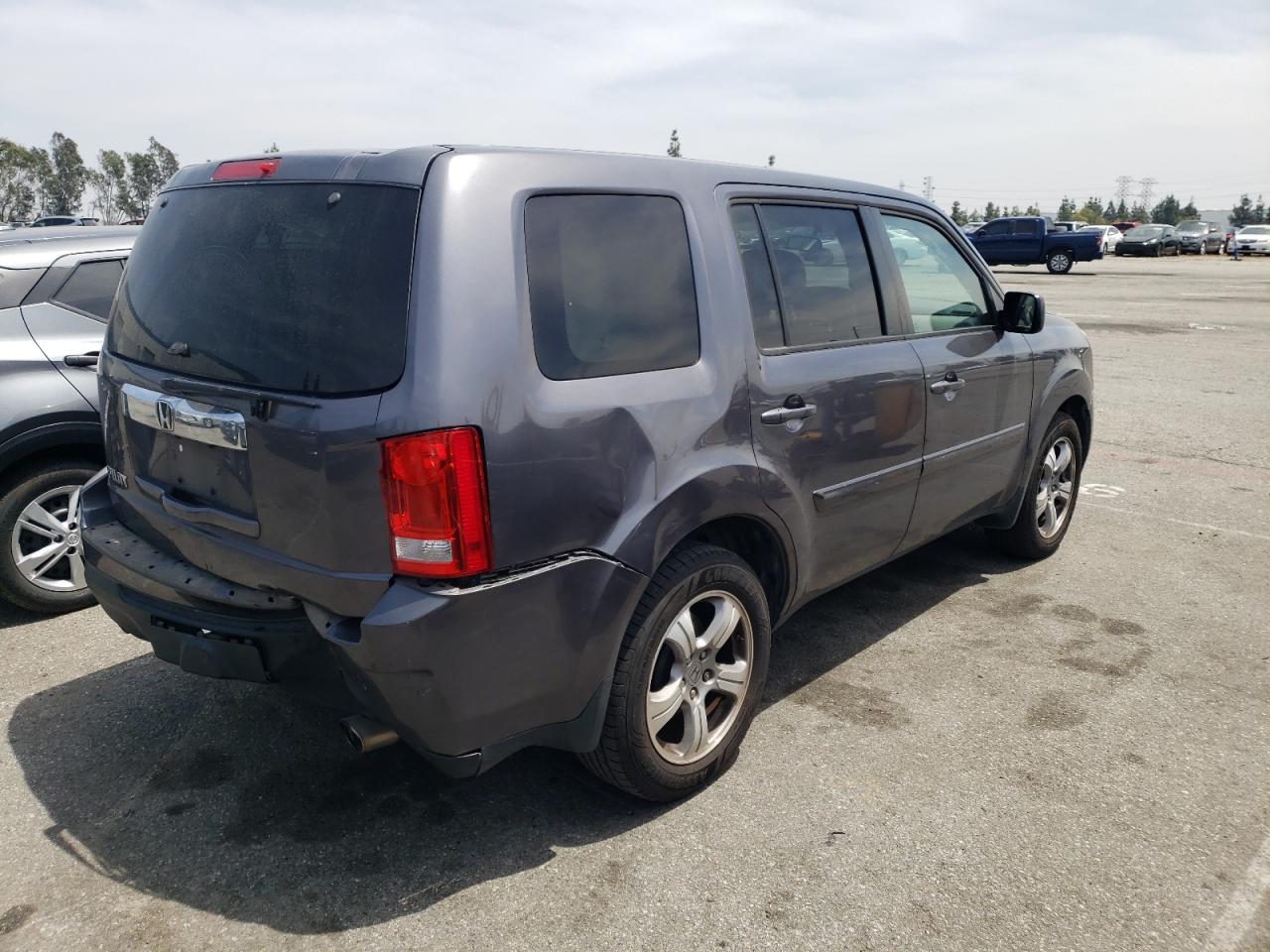 5FNYF3H49FB030019 2015 Honda Pilot Ex