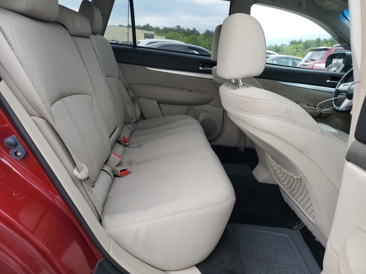 4S4BRBCC6B3347474 2011 Subaru Outback 2.5I Premium