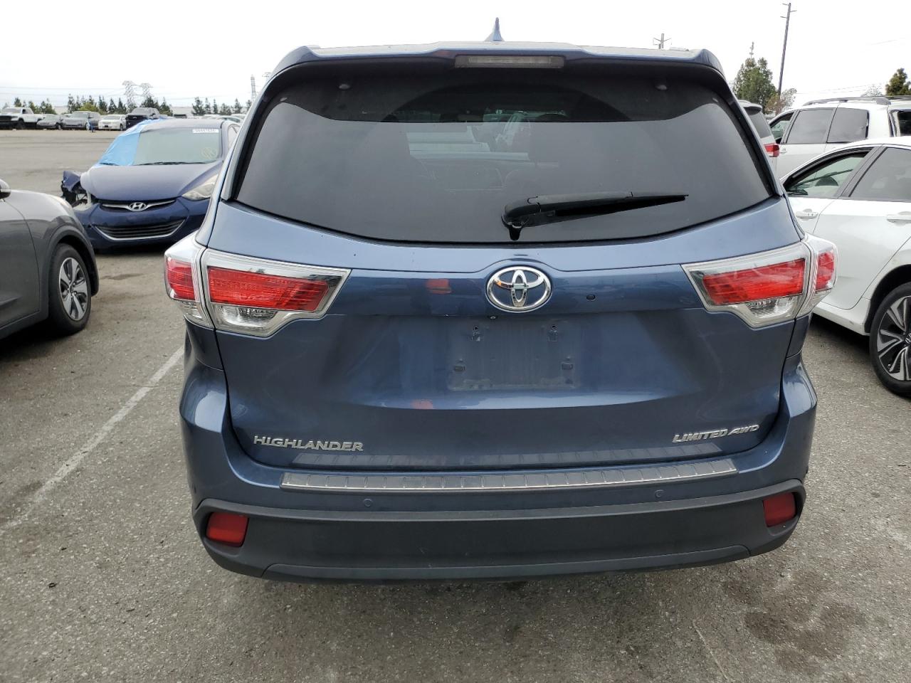 5TDDKRFH9FS163815 2015 Toyota Highlander Limited