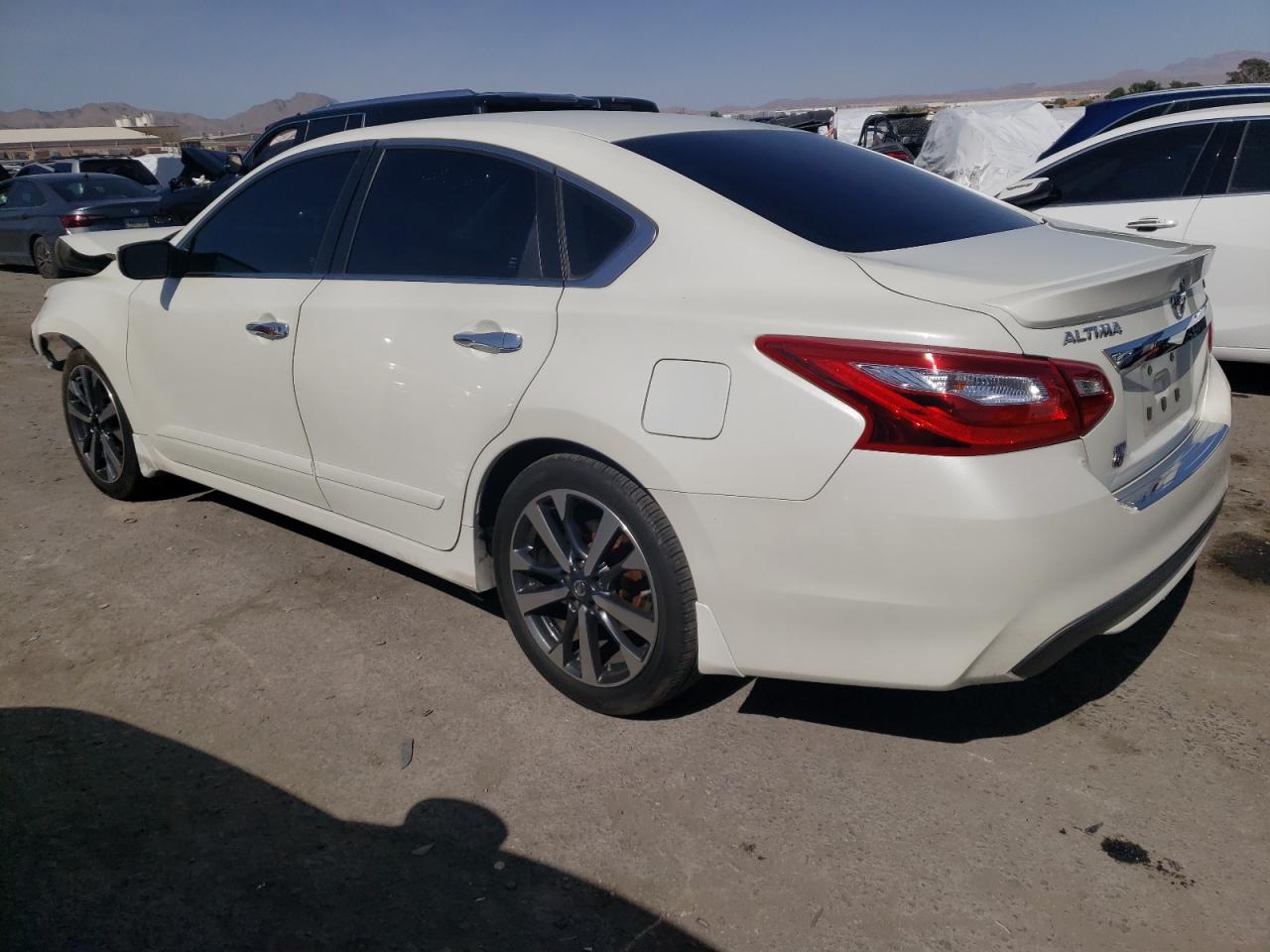 1N4AL3AP0GC258672 2016 Nissan Altima 2.5