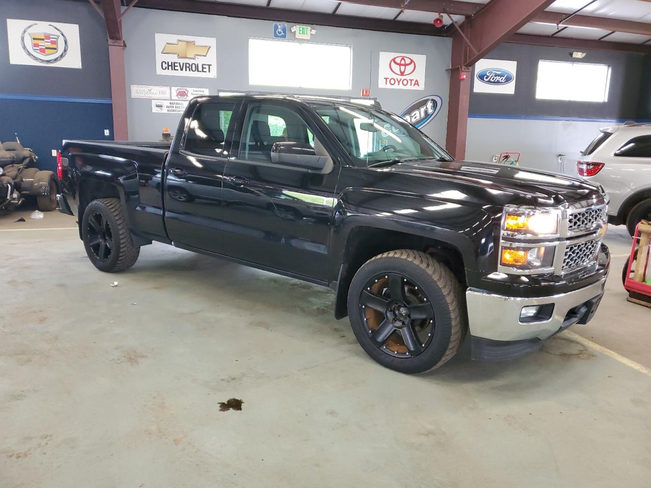 2014 Chevrolet Silverado K1500 Lt vin: 1GCVKREC7EZ194942