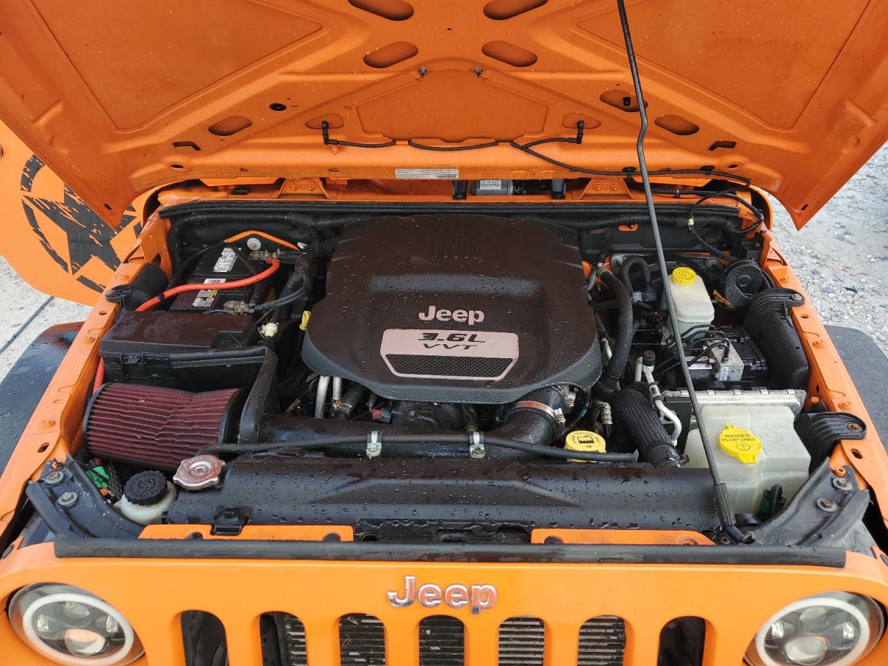 1C4BJWDG2DL557724 2013 Jeep Wrangler Unlimited Sport