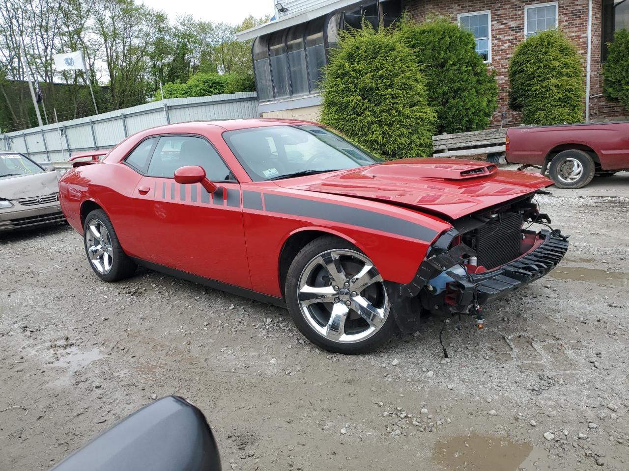 2C3CDYBT8DH647887 2013 Dodge Challenger R/T