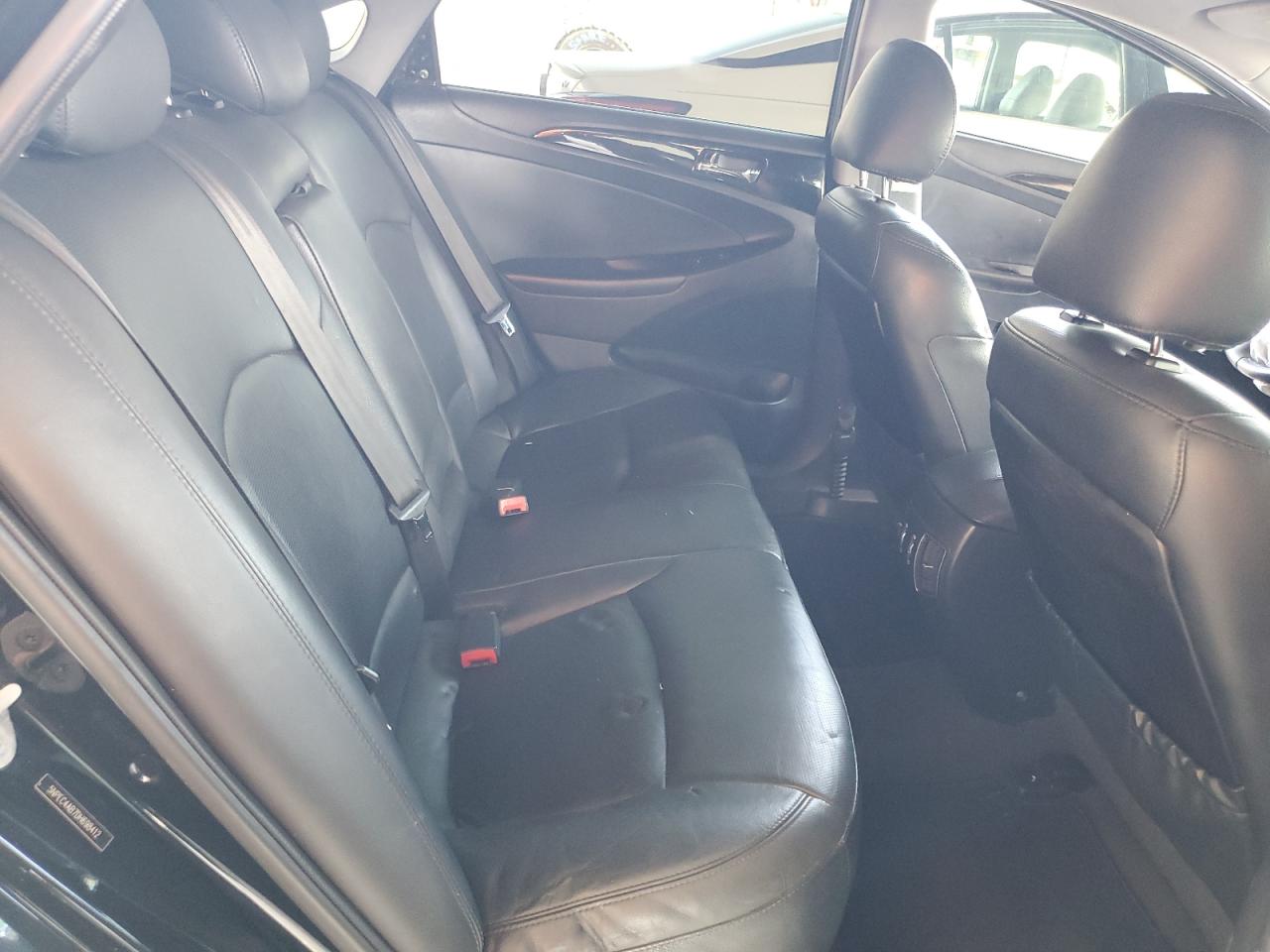 5NPEC4AB7DH698412 2013 Hyundai Sonata Se