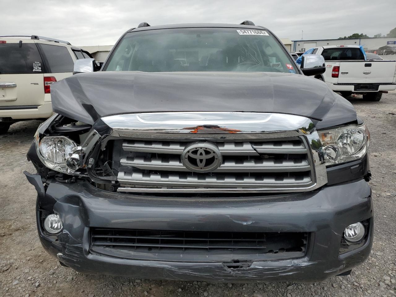 5TDDW5G18FS118749 2015 Toyota Sequoia Platinum