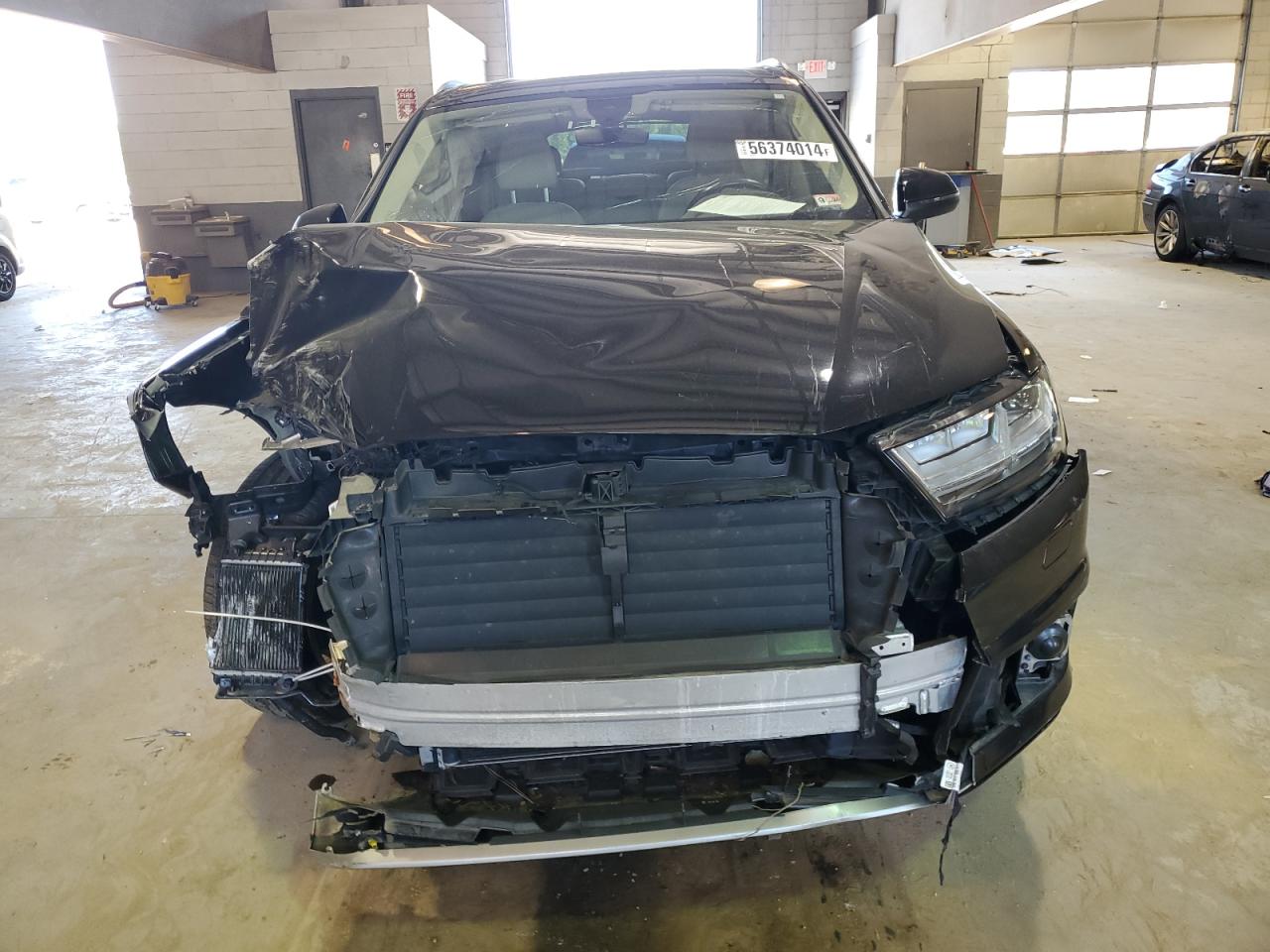 WA1VAAF78JD051473 2018 Audi Q7 Prestige