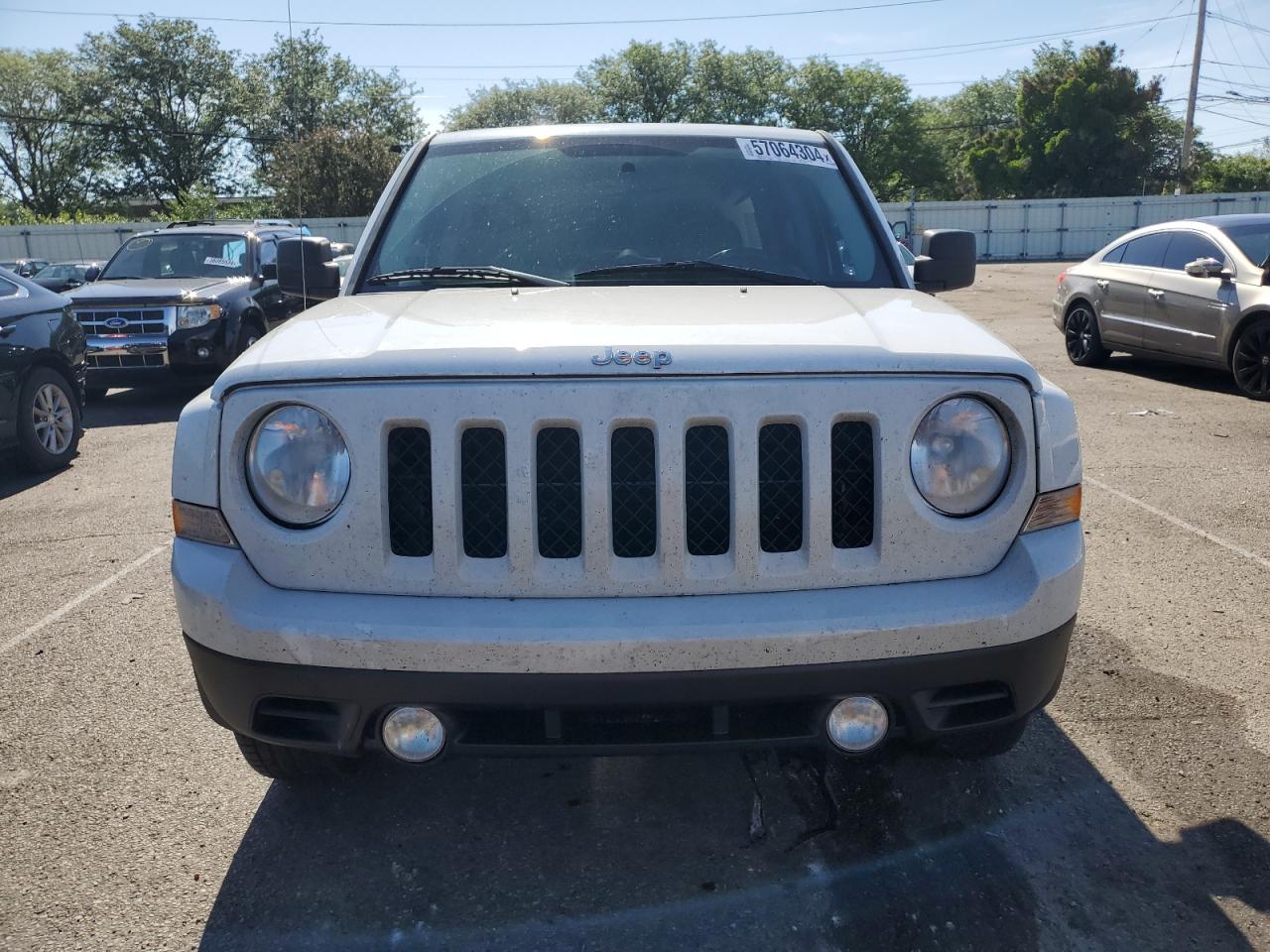 1C4NJRFBXED744155 2014 Jeep Patriot Latitude 1C4NJRFBXED744155 2014 Jeep Patriot Latitude