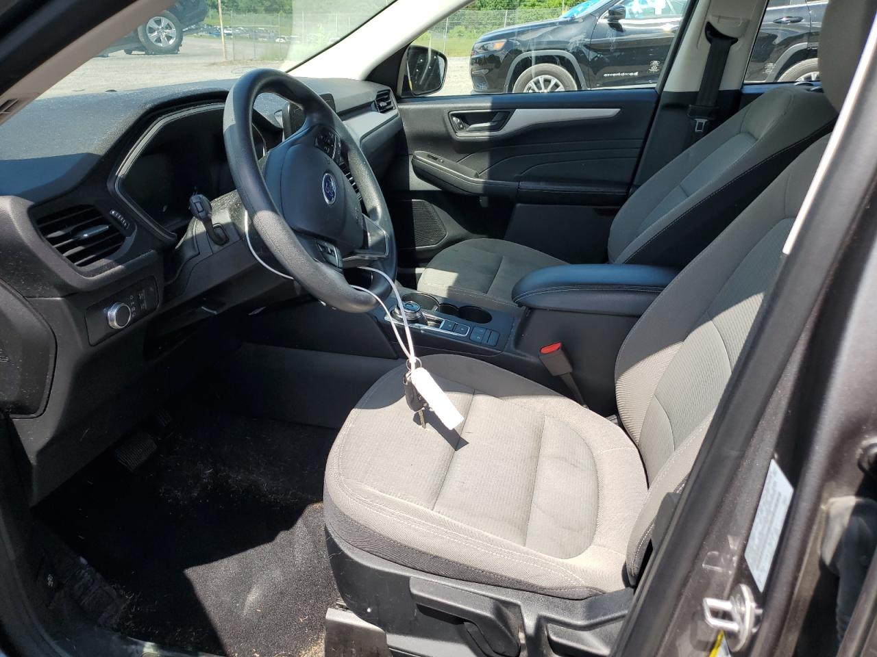 1FMCU9F69MUB01033 2021 Ford Escape S