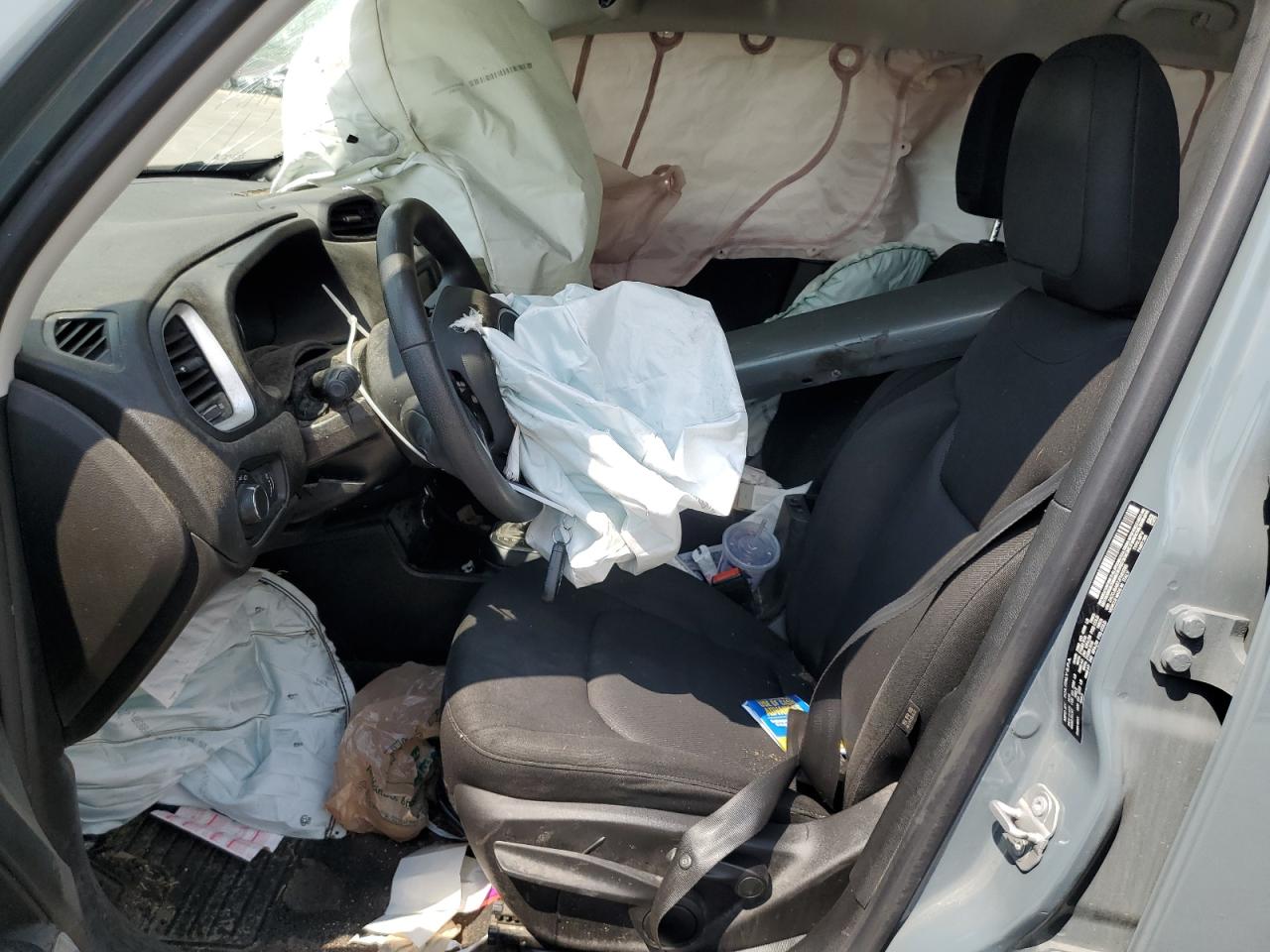 ZACCJBAB7JPH89295 2018 Jeep Renegade Sport