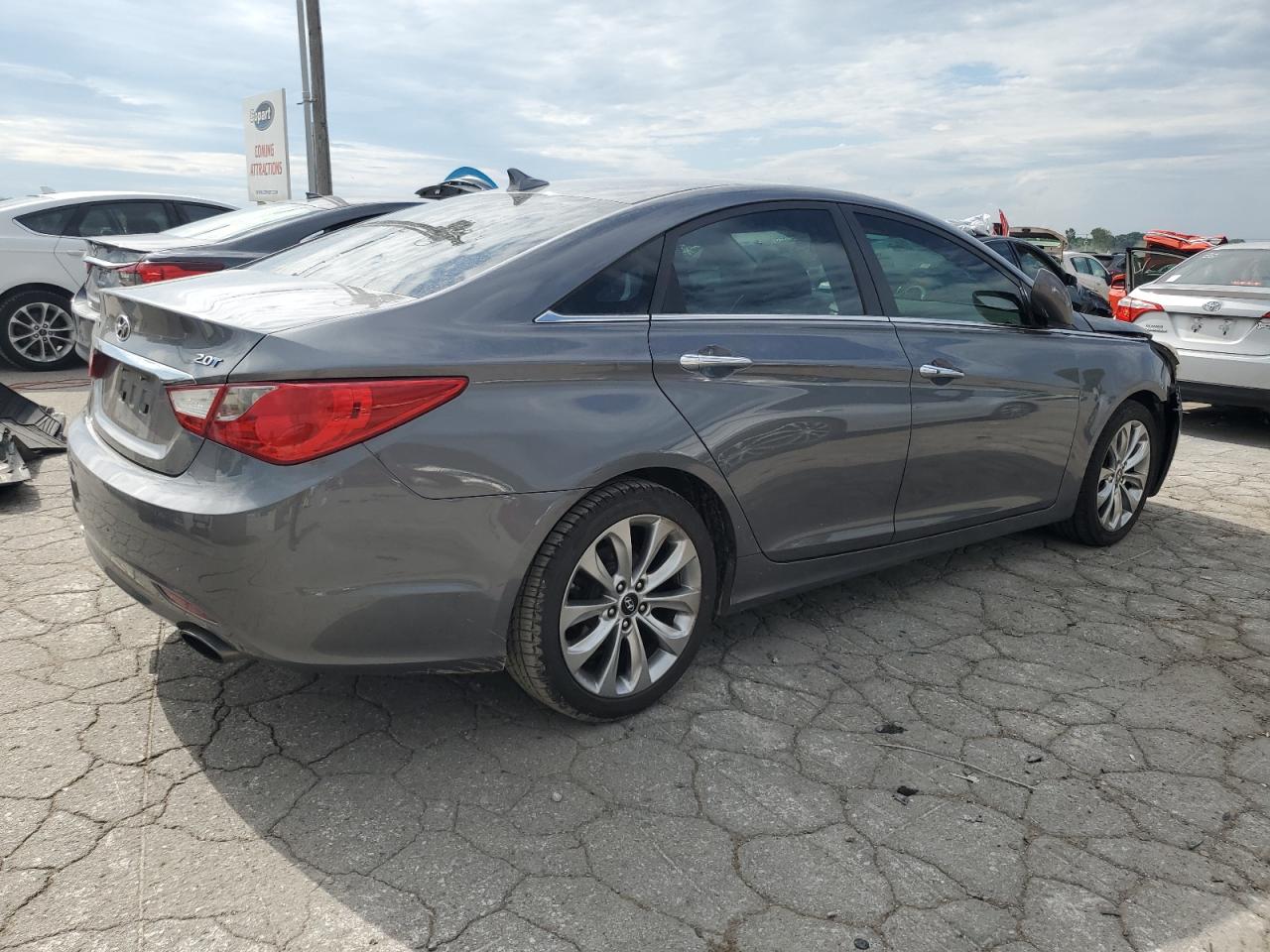 5NPEC4AB8BH317373 2011 Hyundai Sonata Se