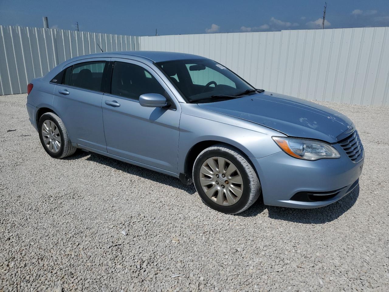 1C3CCBAB5DN685884 2013 Chrysler 200 Lx