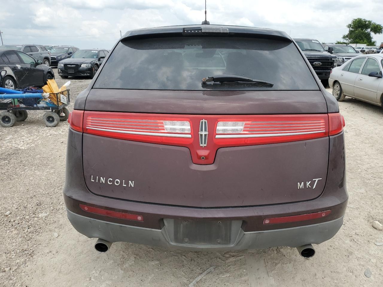 2LMHJ5FR5ABJ20427 2010 Lincoln Mkt