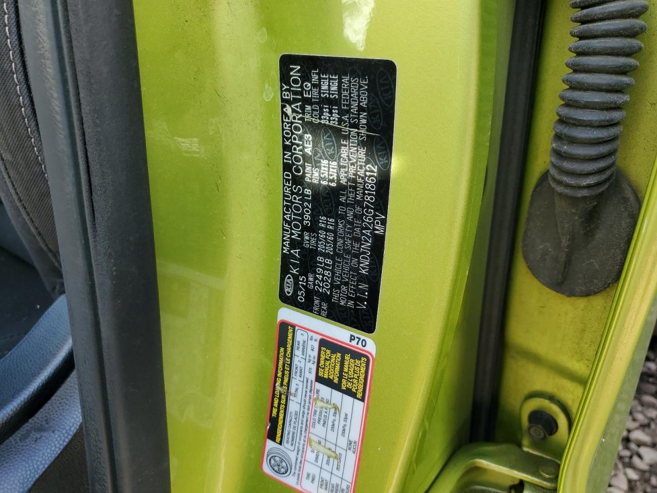 KNDJN2A26G7818612 2016 Kia Soul