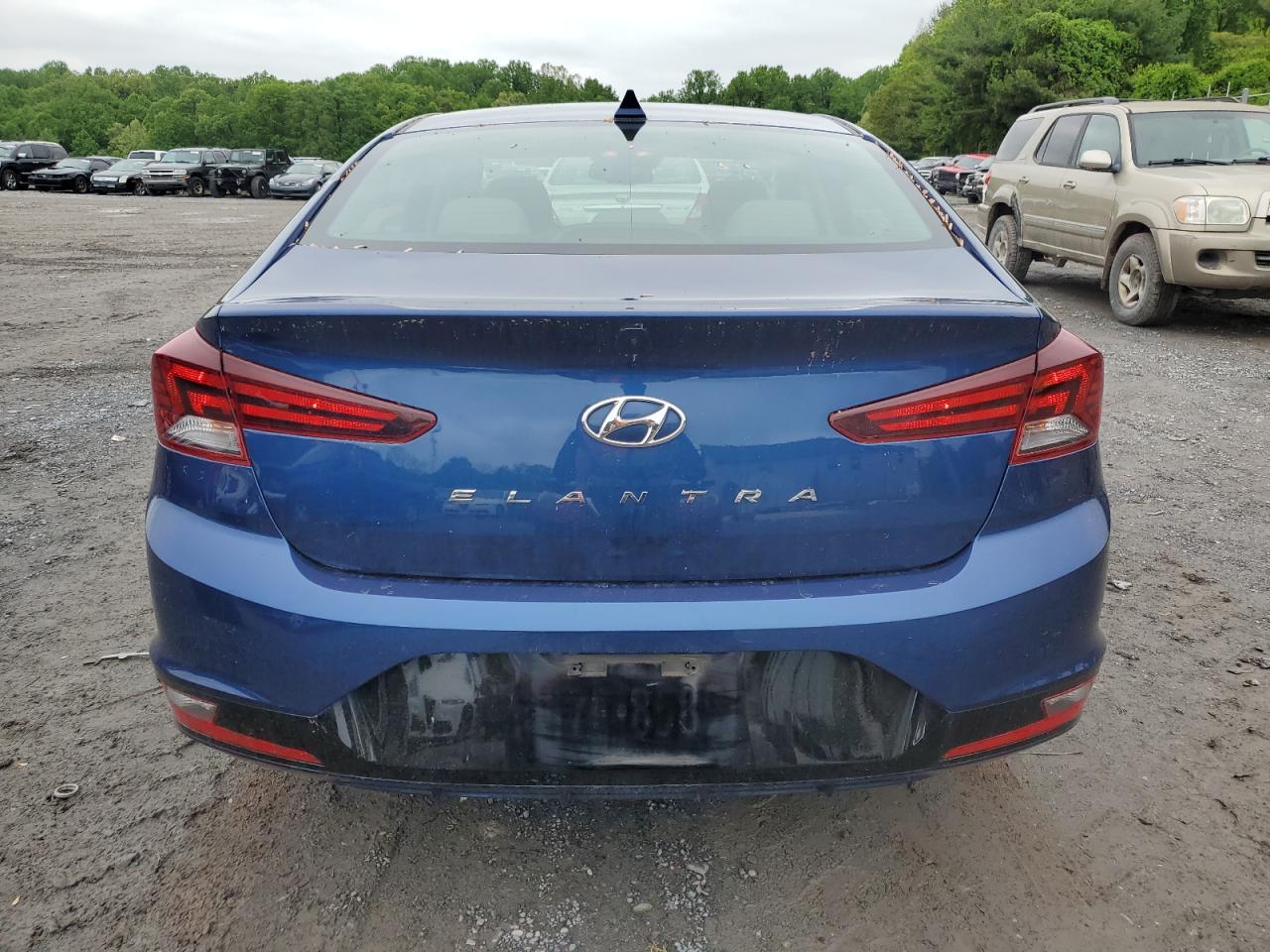 5NPD84LF5KH427617 2019 Hyundai Elantra Sel