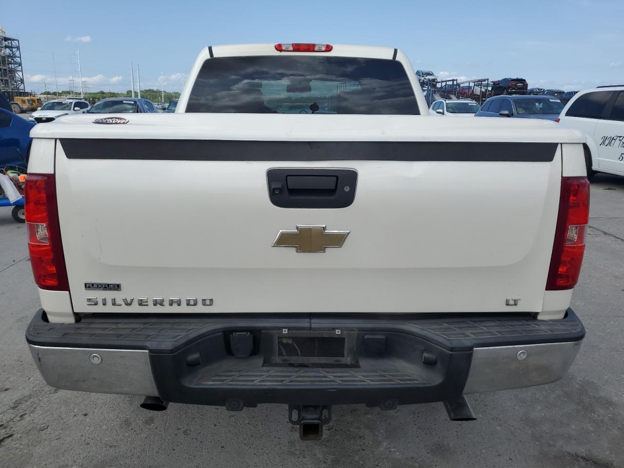 3GCPCSE03BG253743 2011 Chevrolet Silverado C1500 Lt