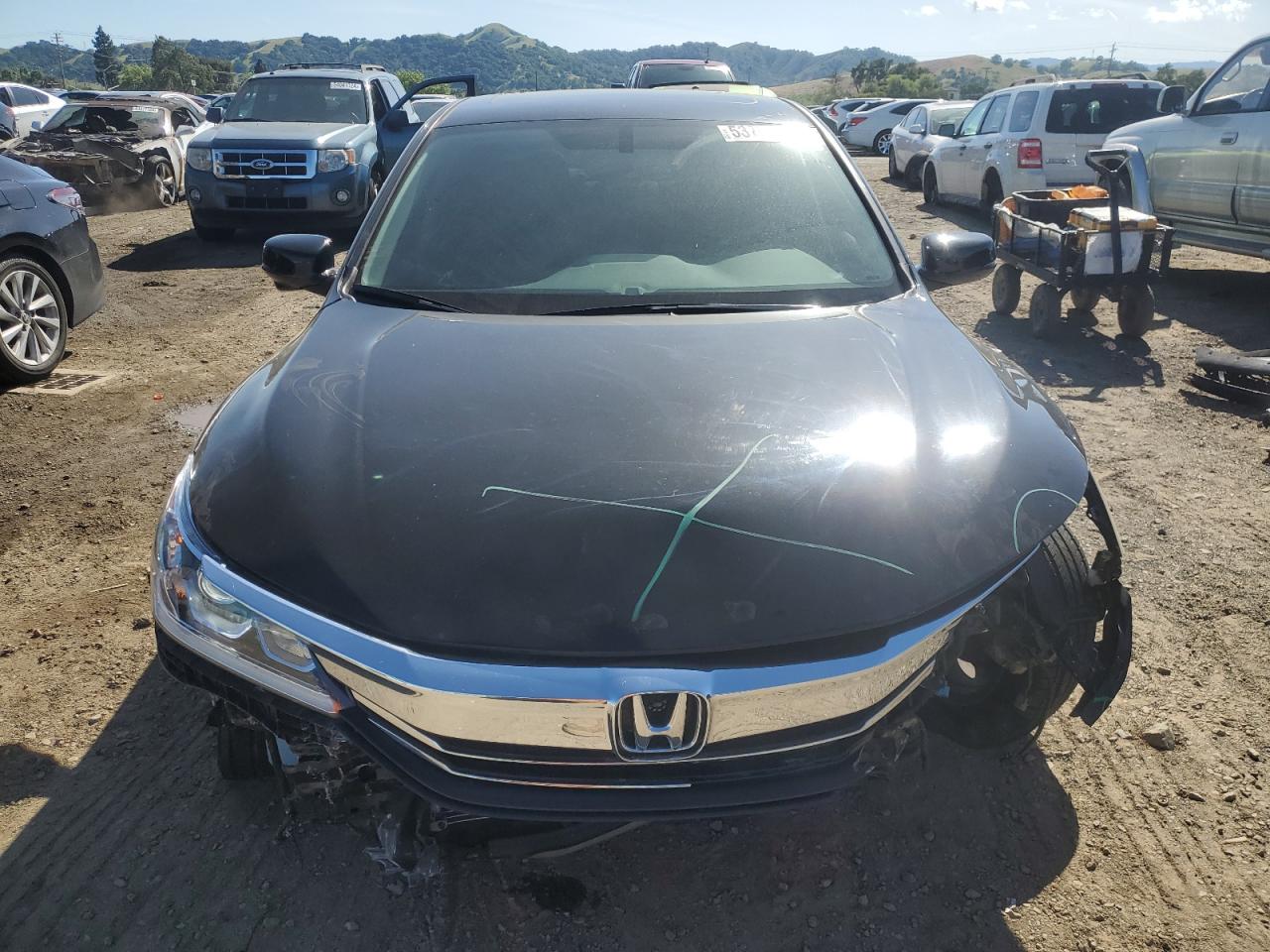 1HGCR2F88HA112371 2017 Honda Accord Exl