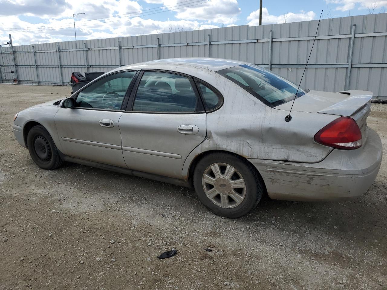 1FAFP56UX5A188160 2005 Ford Taurus Sel