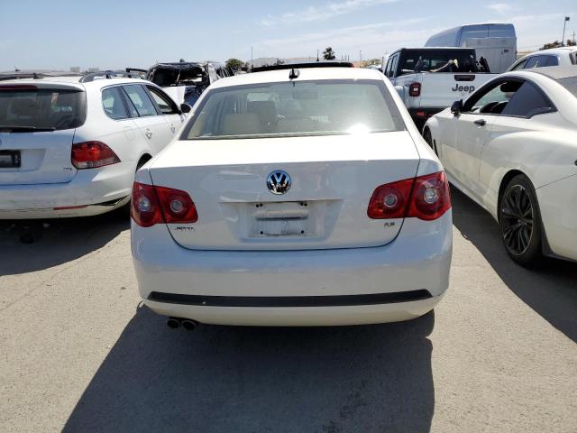 2005 Volkswagen New Jetta 2.5L Option Package 2 VIN: 3VWDG71K95M648928 Lot: 56337974