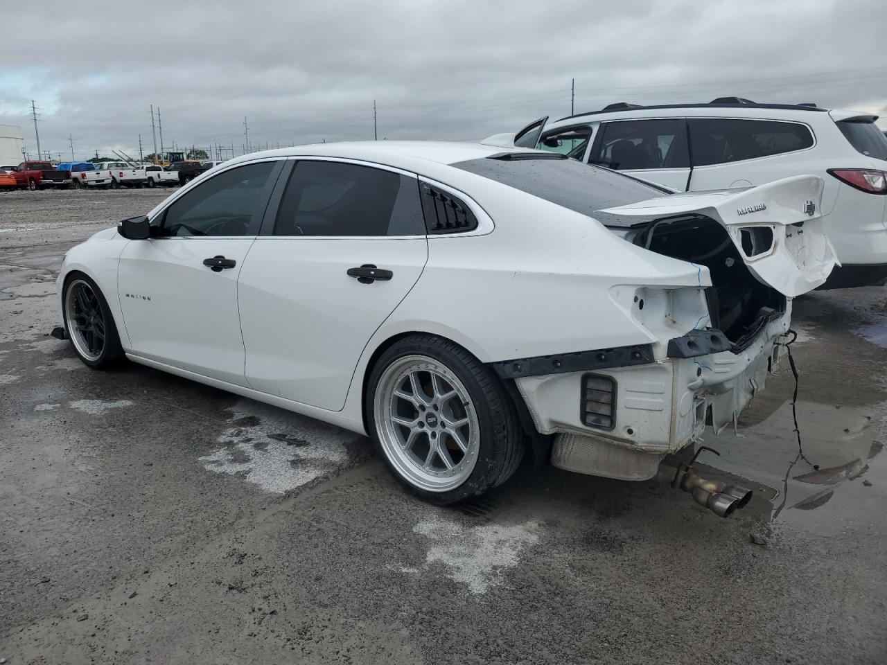 1G1ZD5ST5JF250454 2018 Chevrolet Malibu Lt