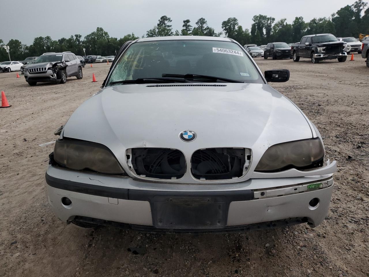 WBAET37444NJ44390 2004 BMW 325 I