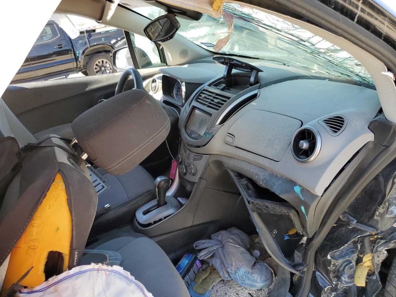 3GNCJLSB8FL229636 2015 Chevrolet Trax 1Lt