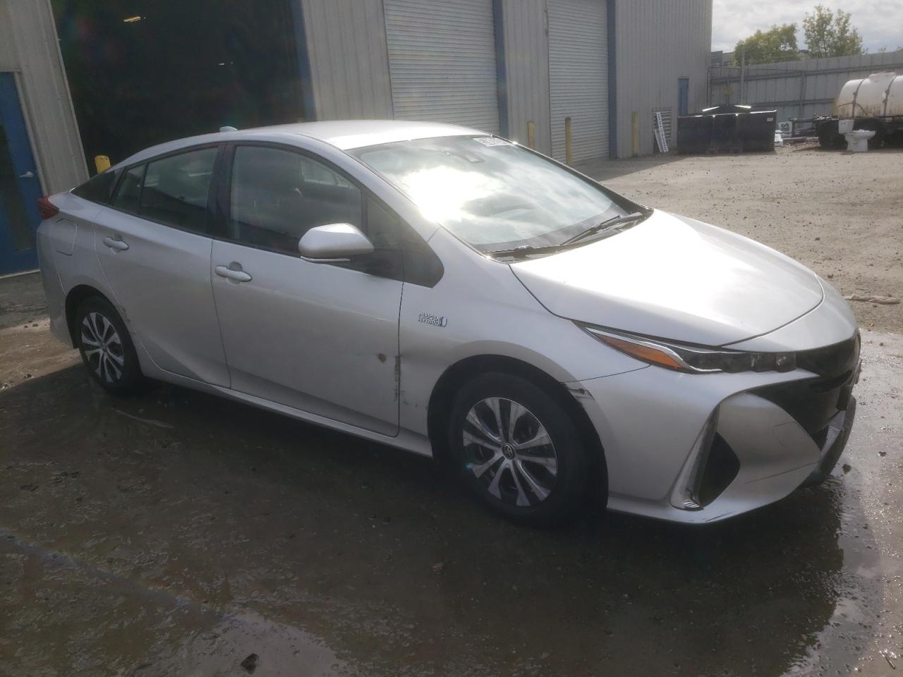 JTDKAMFP4M3173963 2021 Toyota Prius Prime Le