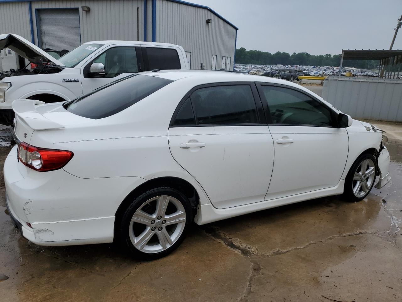 5YFBU4EEXDP217673 2013 Toyota Corolla Base