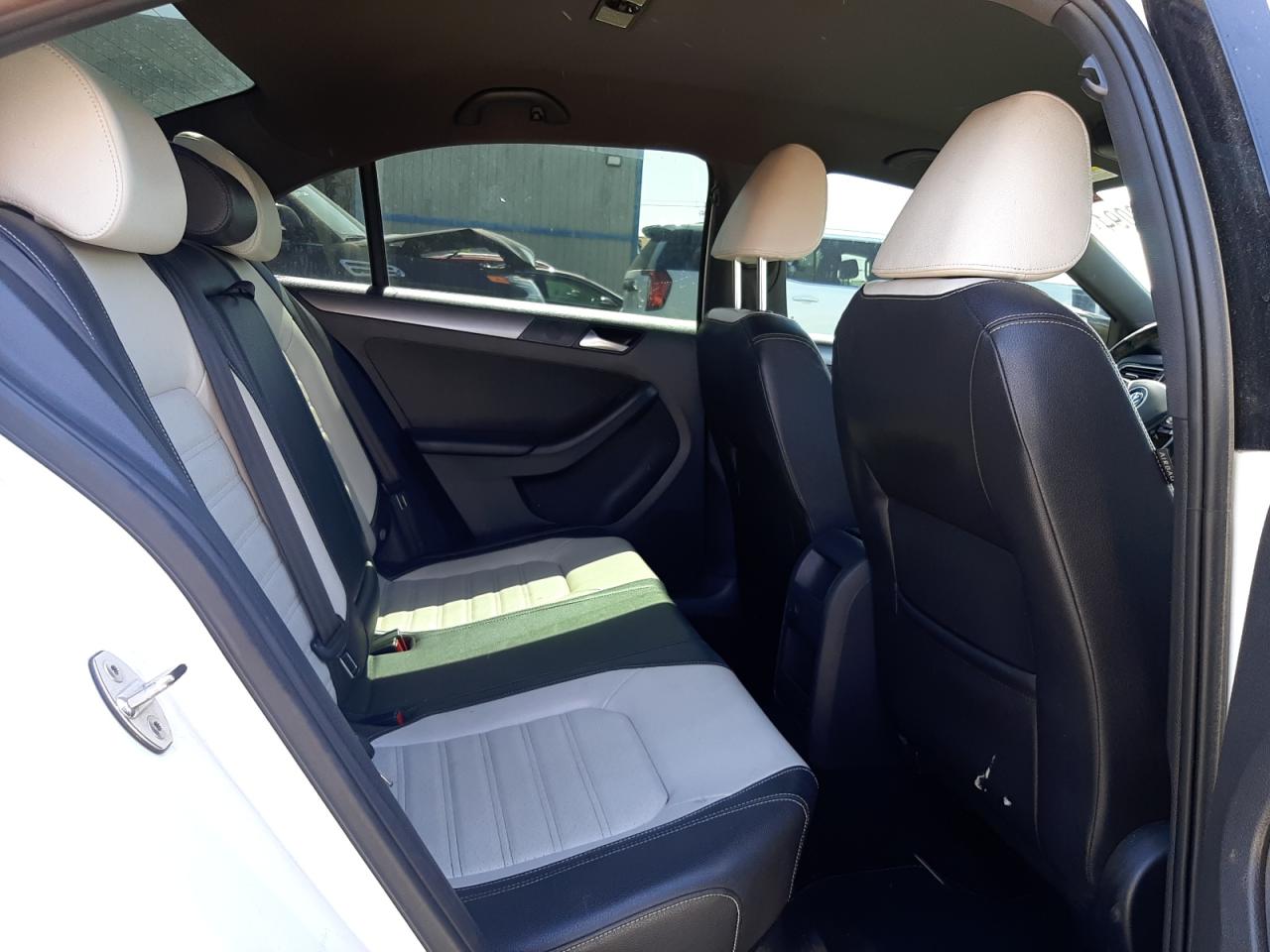 3VWD17AJ8GM344324 2016 Volkswagen Jetta Sport