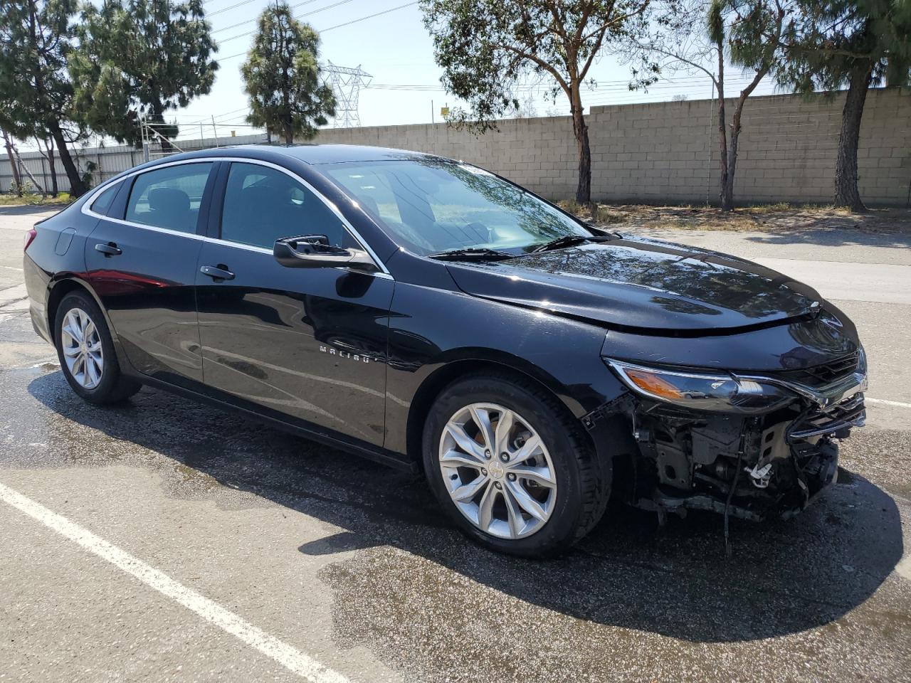 1G1ZD5ST0LF057034 2020 Chevrolet Malibu Lt