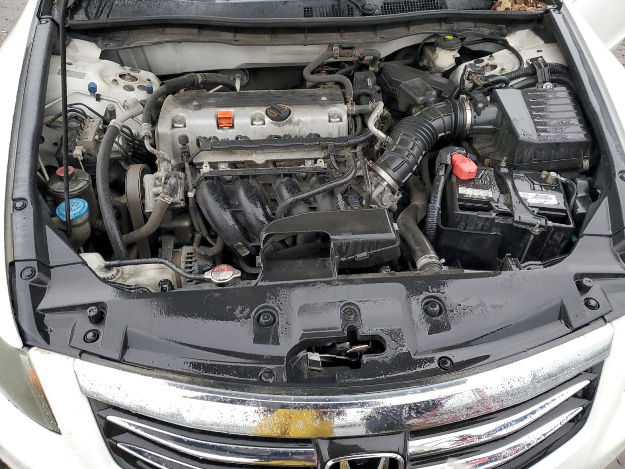 1HGCP2F60BA132335 2011 Honda Accord Se