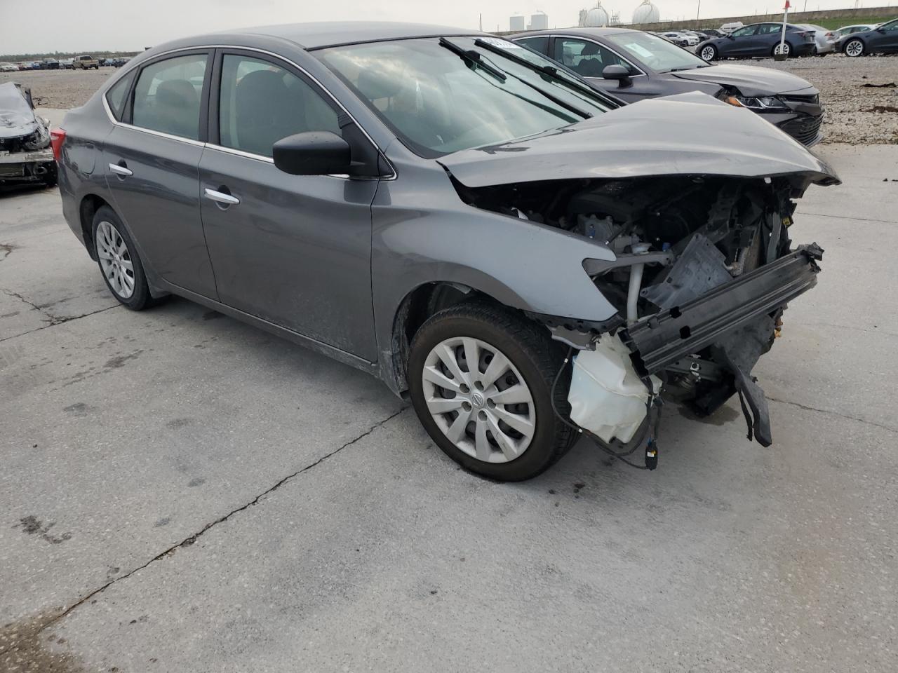 2016 Nissan Sentra S vin: 3N1AB7AP1GY226022